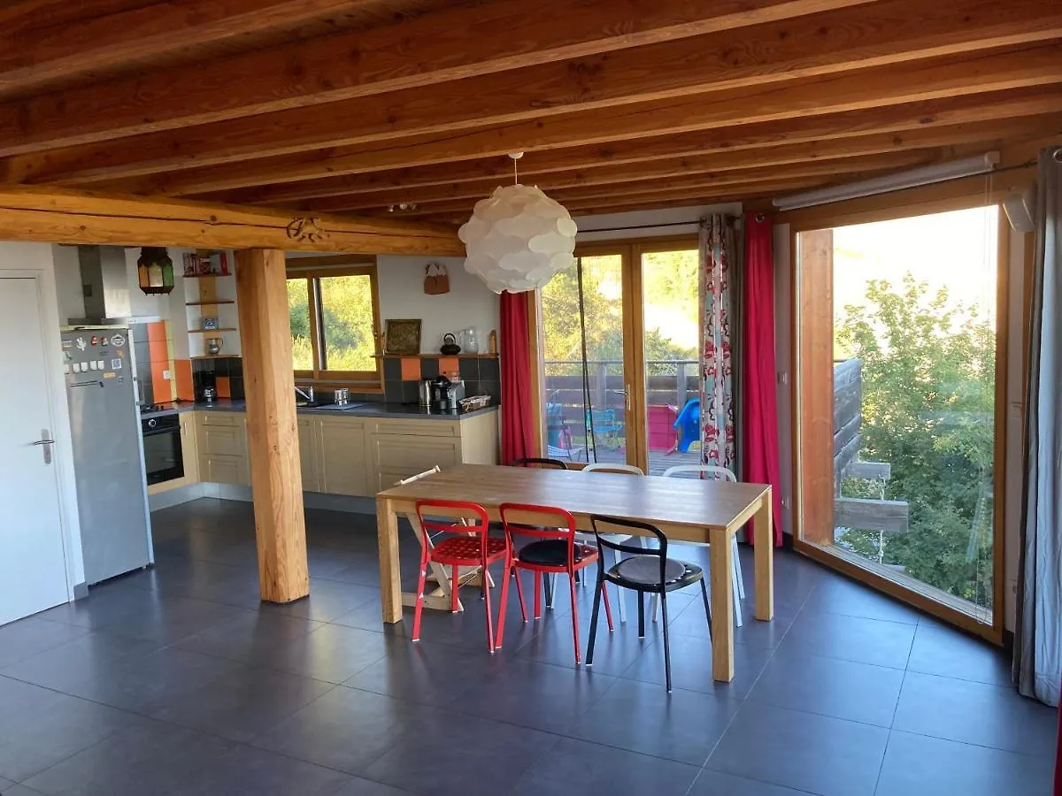 Chalet Bioclimatique Avec Vue Sur Le Lac De Serre Poncon Saint-Apollinaire  France